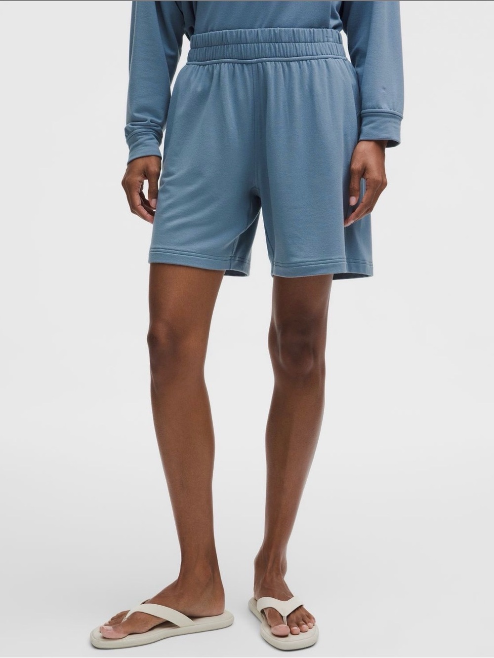 Lululemon - Be Calm Mid Rise Bermuda Short - Size M - NWT - Picture 9 of 10